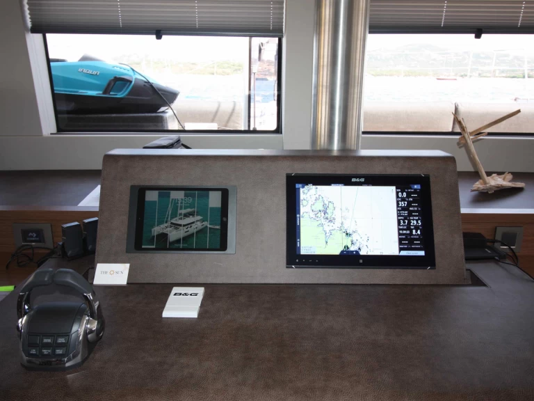 Alquiler Catamarán Lagoon con o sin  título de navegación