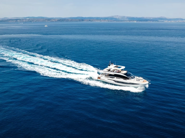 Alquiler de Yate de lujo, con o sin patrón Galeon Seget Donji