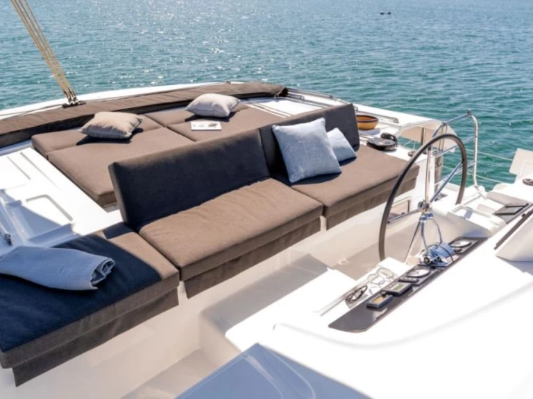 Alquiler Catamarán en Eden Island - Lagoon Lagoon 46