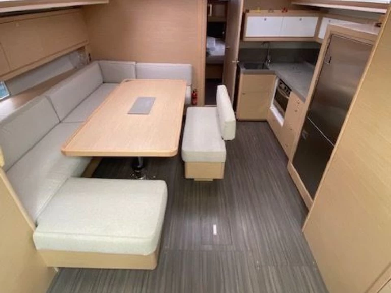 Alquiler de Dufour Dufour 470 en Marsella