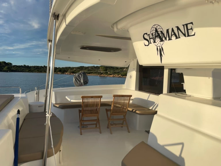 Alquiler de Catamarán, con o sin patrón Fountaine Pajot Porto-Vecchio