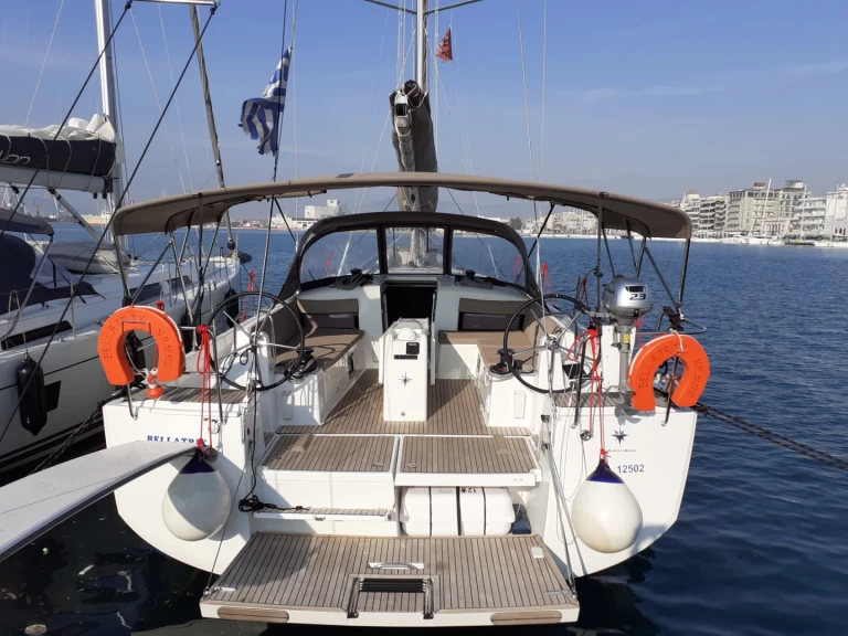 Alquiler de Jeanneau Sun Odyssey 490 en Lefkáda