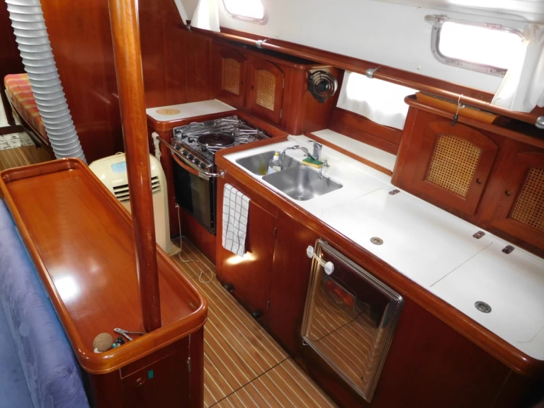 Velero para alquilar Saint-François al mejor precio