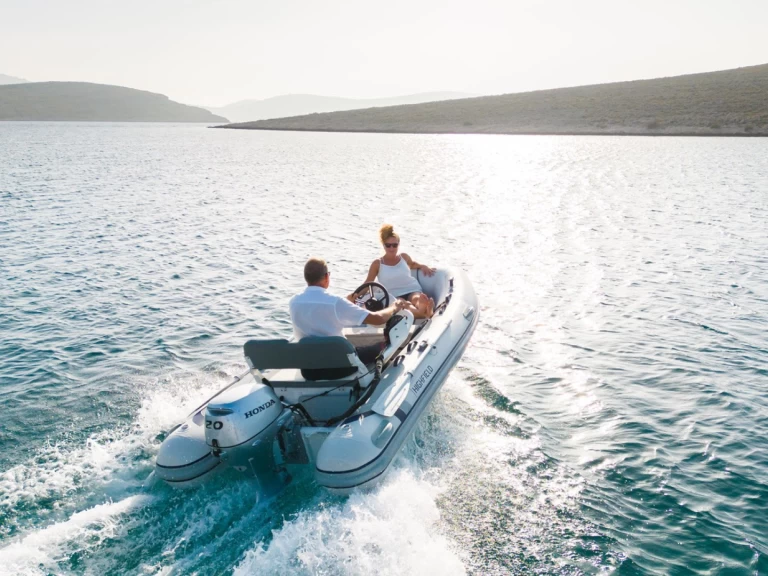 Alquiler Catamarán Lagoon con o sin  título de navegación