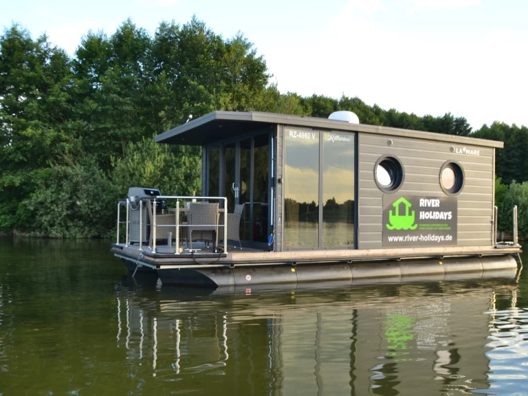 Alquiler de A Apartboot M en Lübz