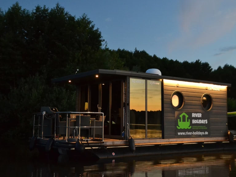Alquiler Casa flotante en Lübz - A Apartboot M