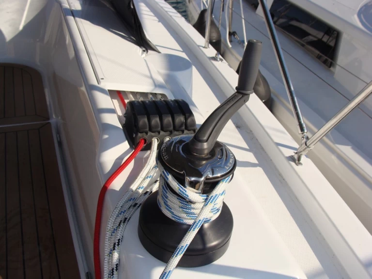 Velero para alquilar Álimos al mejor precio