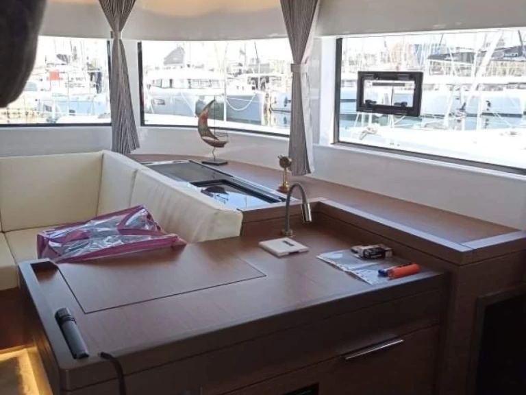 Alquiler de embarcaciones Lagoon Lagoon 50 enÁlimos en Samboat