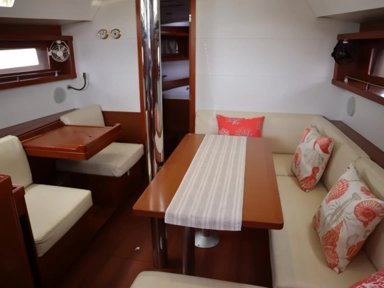 Alquiler Velero Bénéteau con o sin  título de navegación