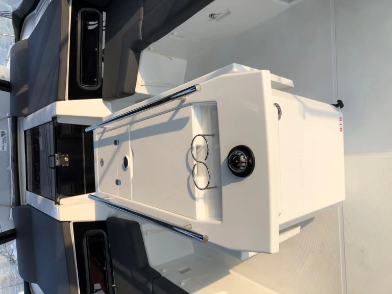 Velero para alquilar Álimos al mejor precio