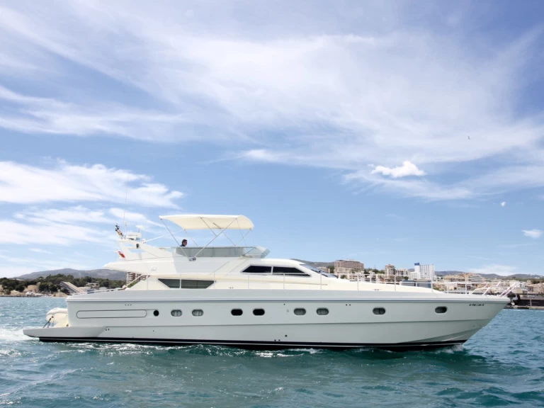 Alquiler de embarcaciones Ferretti Ferretti 175 Fly enPalma de Mallorca en Samboat