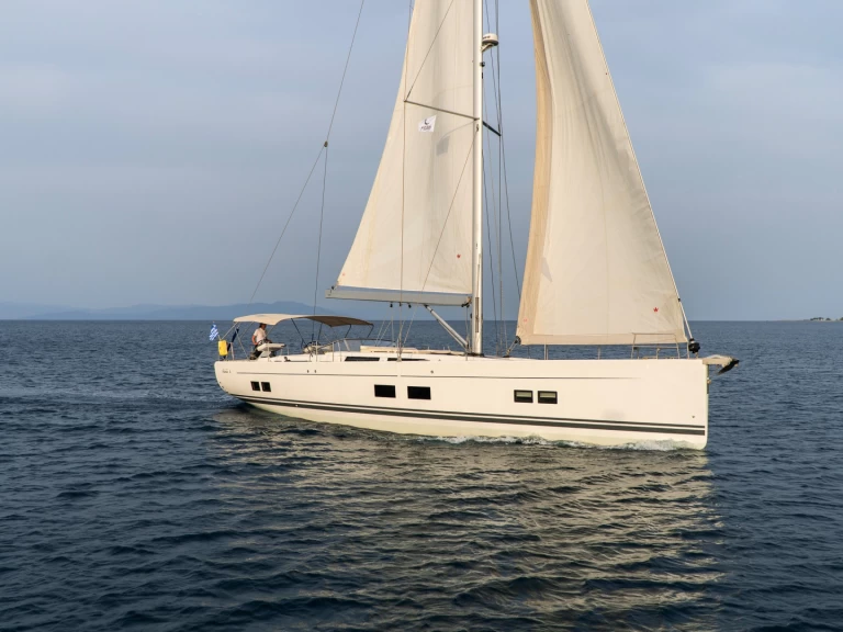 Alquiler de barcos Cos barato de Hanse 588