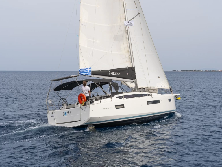 Alquiler Cos - Jeanneau Sun Odyssey 410 en SamBoat