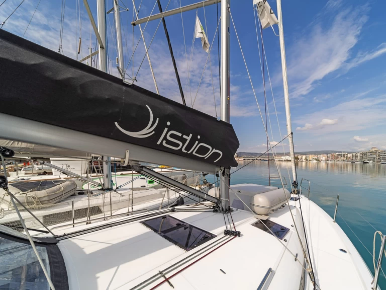 Alquiler de Jeanneau Sun Odyssey 440 en Deme of Volos