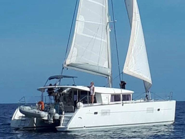 Alquiler de Lagoon Lagoon 400 en Marsella