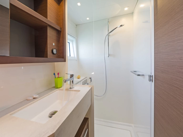 Alquiler Catamarán en Álimos - Lagoon Lagoon 46