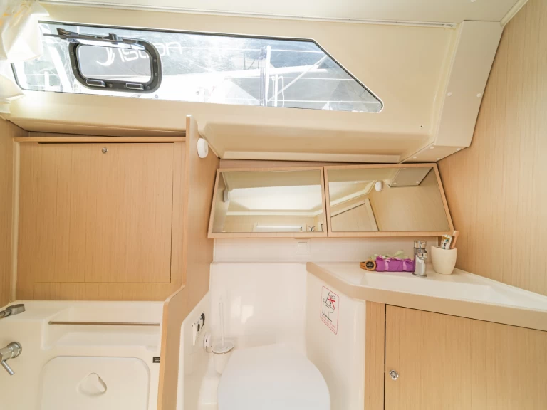 Alquiler Velero Bénéteau con o sin  título de navegación