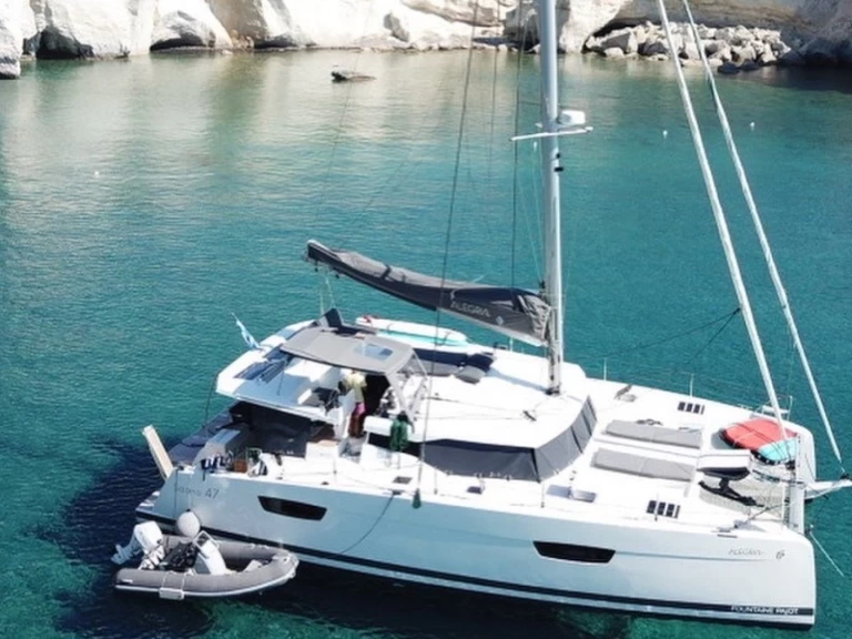 Alquiler de Fountaine Pajot Saona 47 en Pýlos