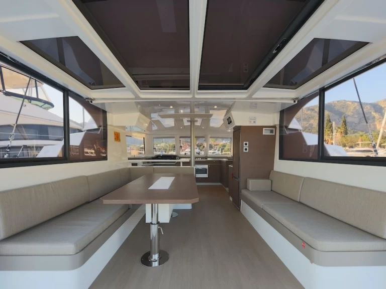 Catamarán para alquilar Göcek al mejor precio