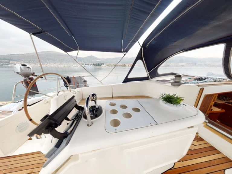 Alquiler de Velero, con o sin patrón Dufour Trogir