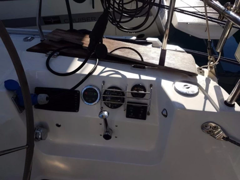 Alquiler de embarcaciones Bavaria Cruiser 40 enDeme of Volos en Samboat