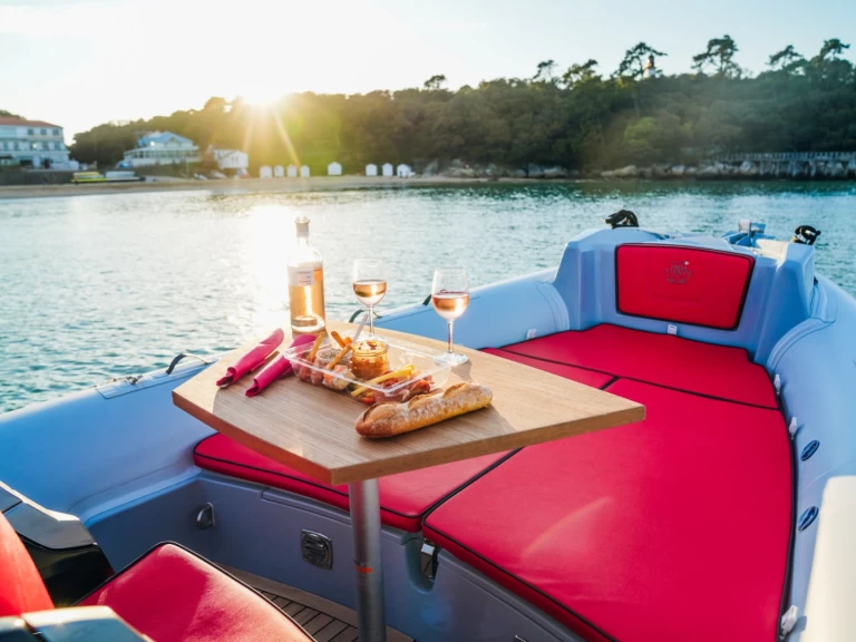 Alquiler Neumática en L'Herbaudière - Prua al vento Thor 700