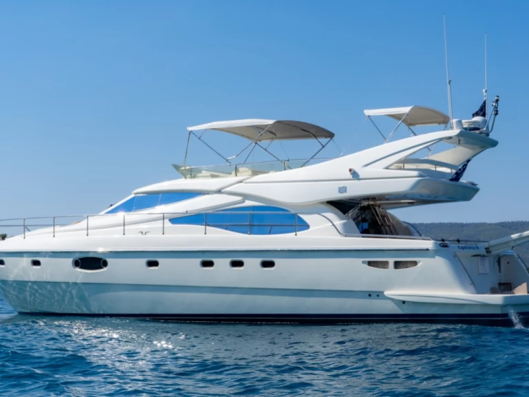 Alquiler de barcos Ornós barato de Ferretti 590