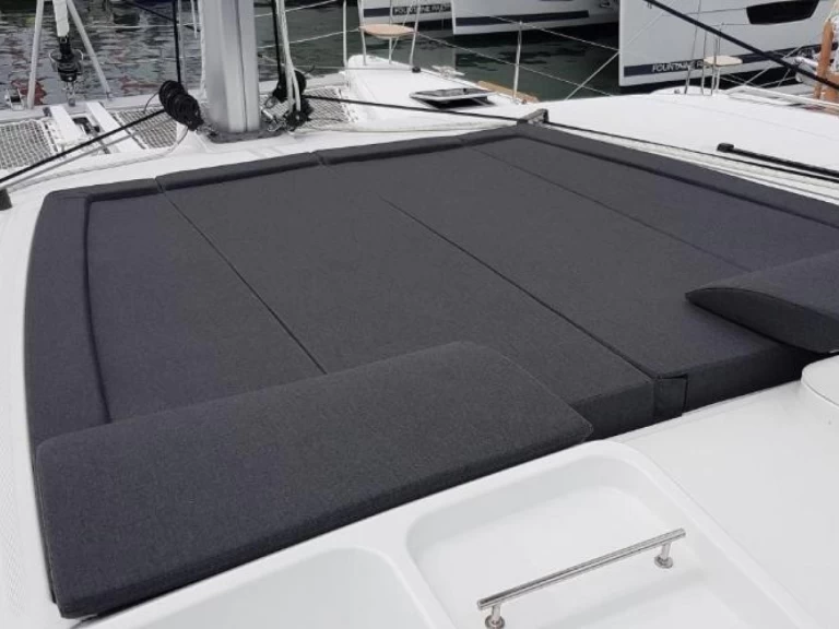 Alquiler de embarcaciones Lagoon Lagoon 450 F enKaštel Gomilica en Samboat