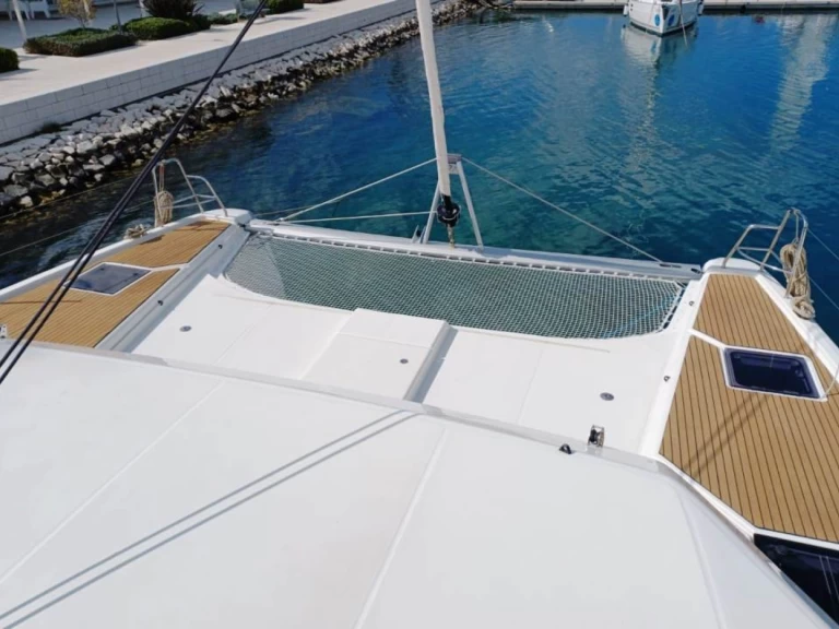 Catamarán para alquilar Trogir al mejor precio