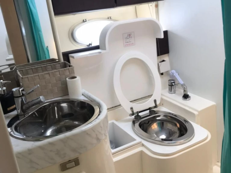 Alquiler Yate de lujo en Ornós - Cranchi Mediterranee 44