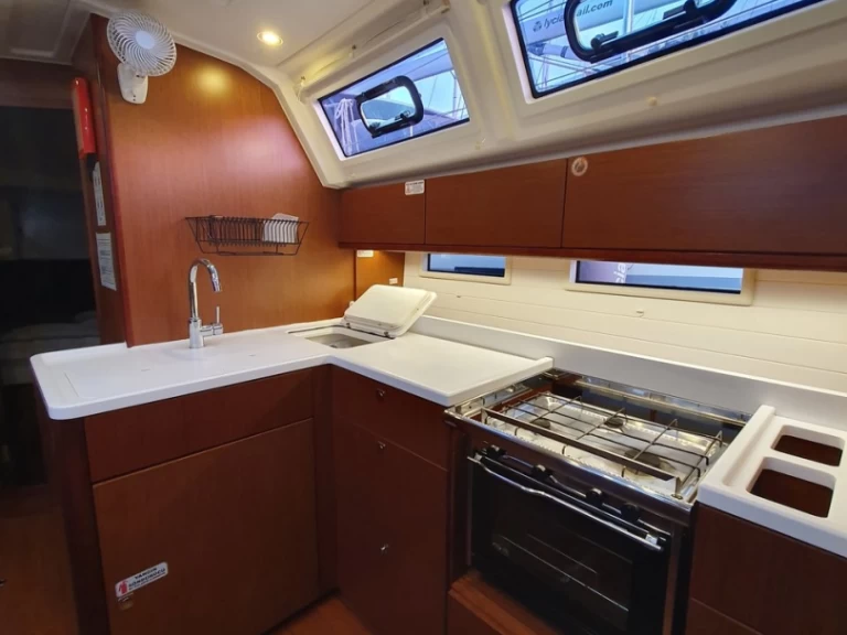 Alquiler de Velero, con o sin patrón Bavaria Fethiye