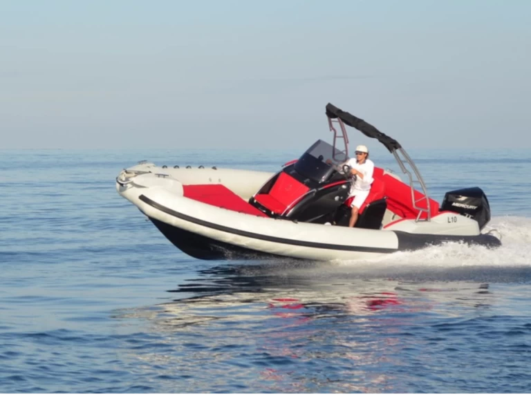 Alquiler de embarcaciones GUARASCIO THOR 8 enMarsella en Samboat