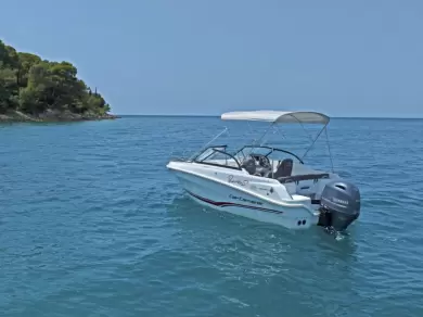 Alquiler Rovinj - Jeanneau Cap Camarat 5.5 BR en SamBoat