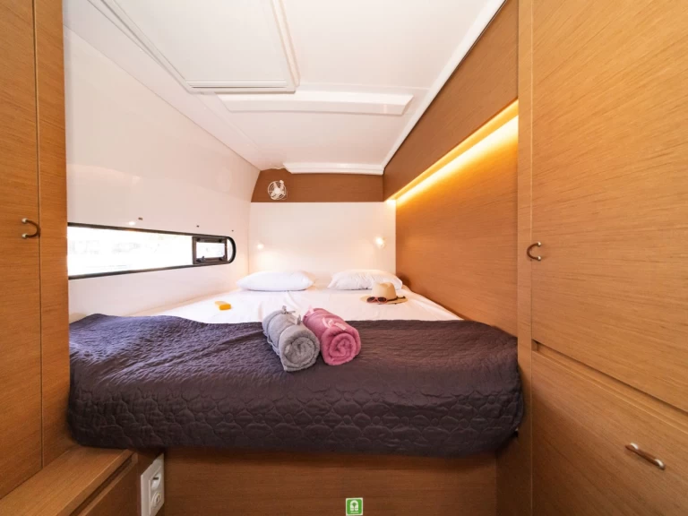 Excess Excess 11 de alquiler a Skiathos