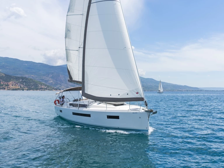 Alquiler de Jeanneau Sun Odyssey 490 en Lefkáda