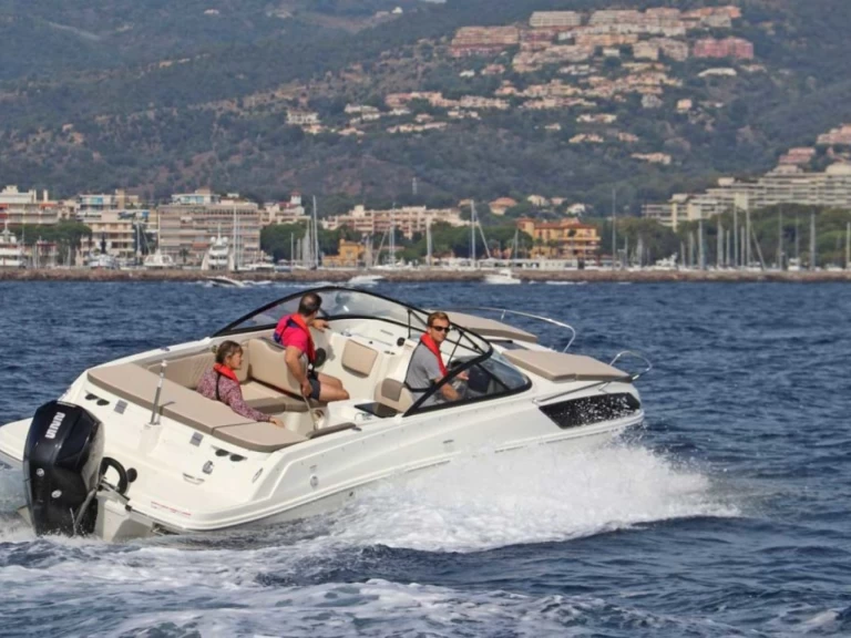 Alquiler Lancha Bayliner con o sin  título de navegación