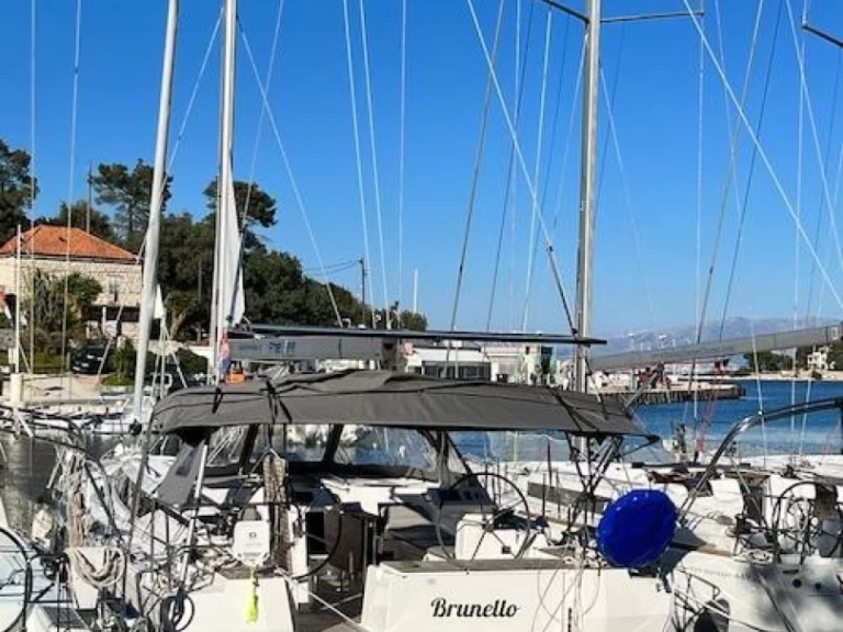 Alquiler Velero Bavaria con o sin  título de navegación