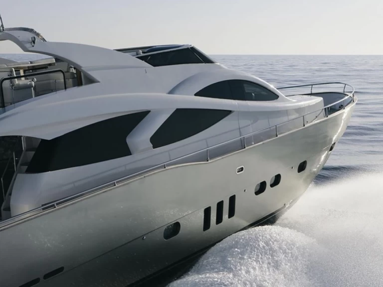Alquiler de embarcaciones filipetti Filippetti Yacht 76 ft enCastellammare di Stabia en Samboat