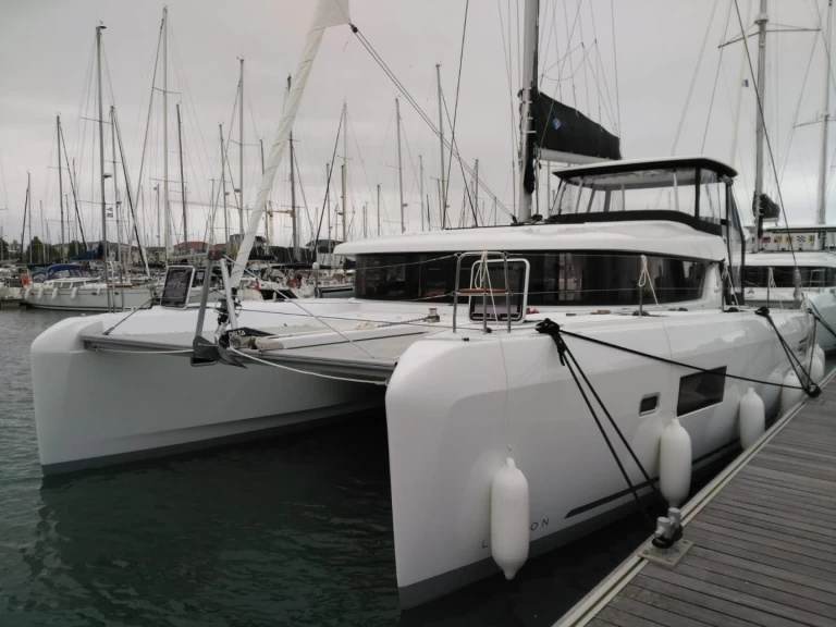 Alquiler de Lagoon Lagoon 42 en Saint Vincent (Island)