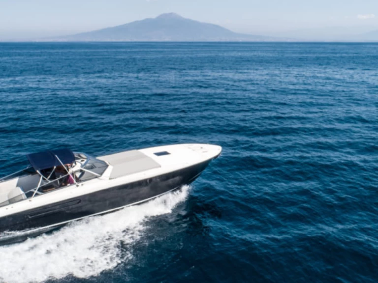 Alquiler de embarcaciones Itama Itama 38 enSorrento en Samboat
