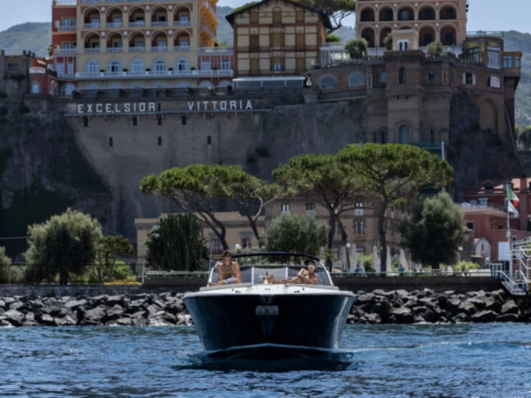 Alquiler Barco de motor Itama con o sin  título de navegación
