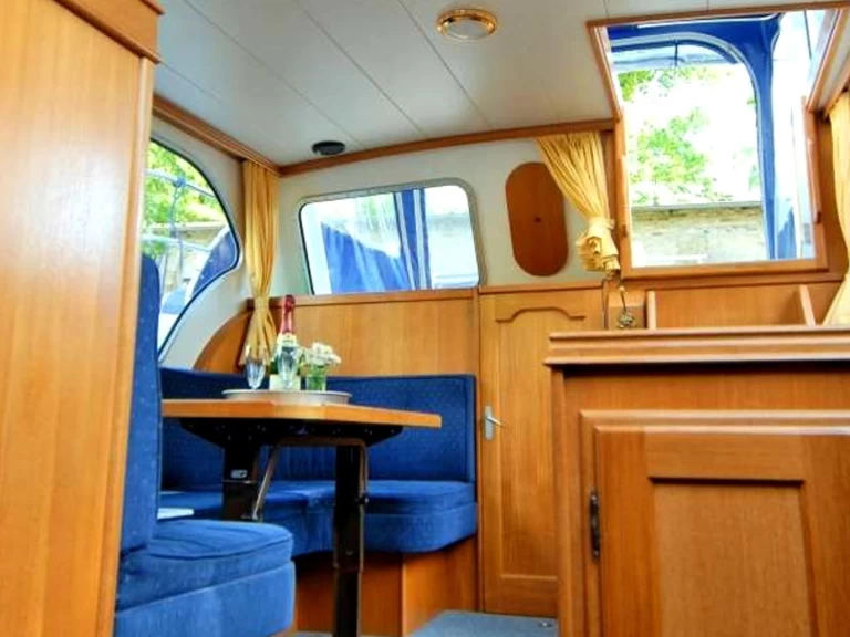 Alquiler de embarcaciones Pedro Skiron 35 "Friederike & Sophie" enZehdenick en Samboat