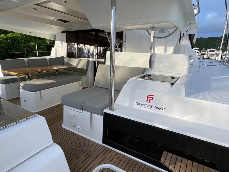Alquiler Catamarán en Road Town - Fountaine Pajot Astrea 42