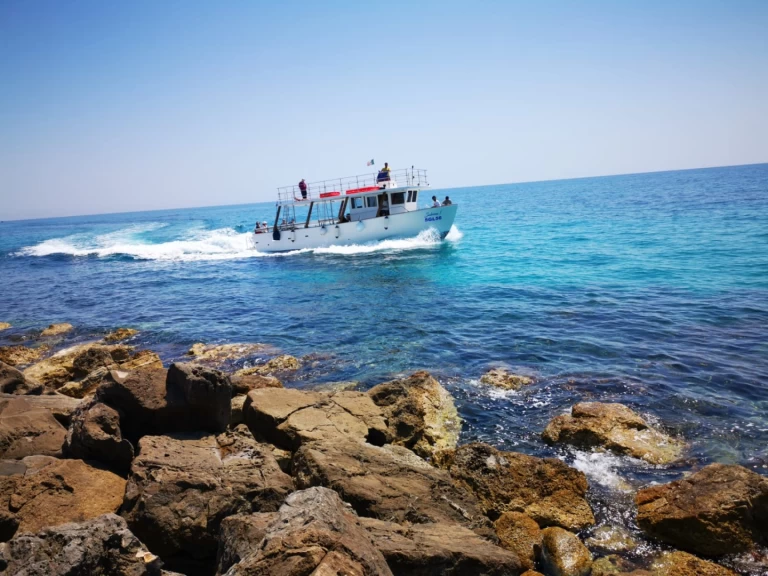 Alquiler Lancha en Torre Vado - Ciennebi Trasporto passeggeri 