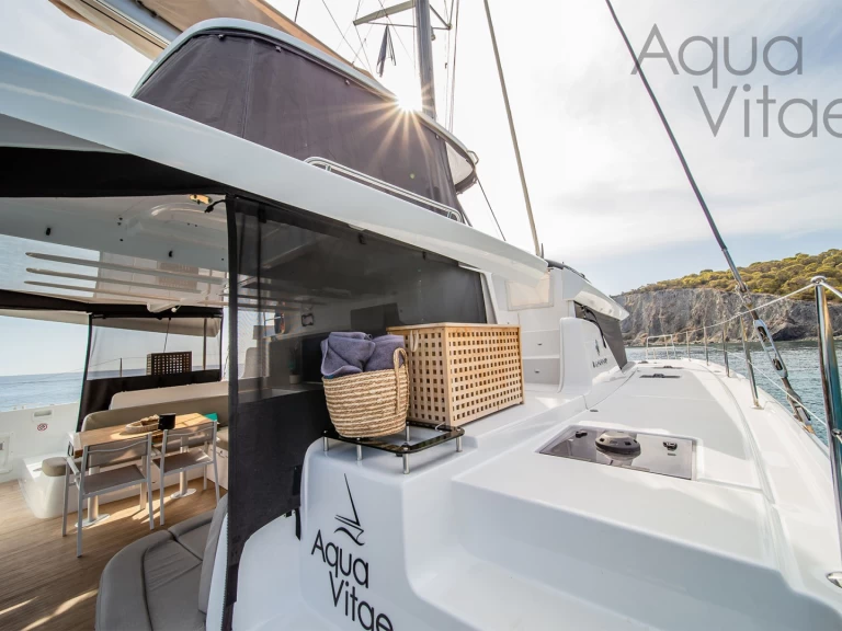 Alquiler de Catamarán, con o sin patrón Lagoon Álimos
