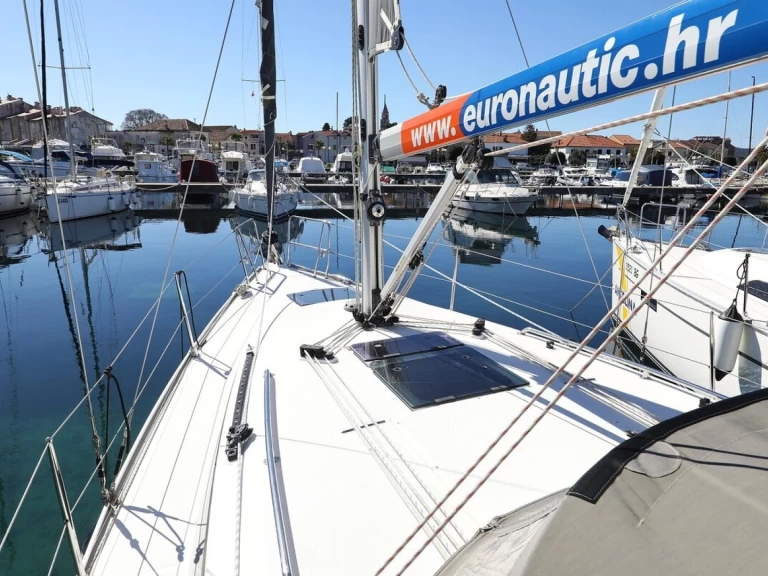 Bavaria Cruiser 34 de alquiler a Pirovac