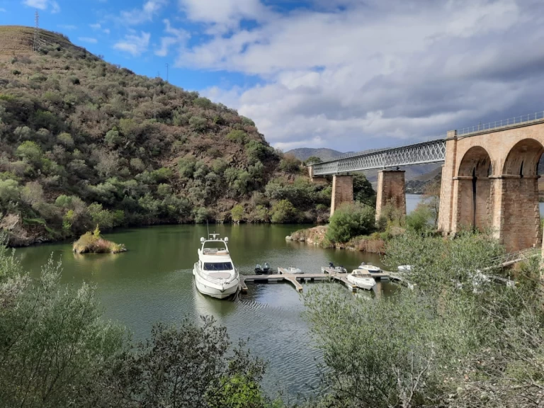 Yate de lujo para alquilar Oporto al mejor precio