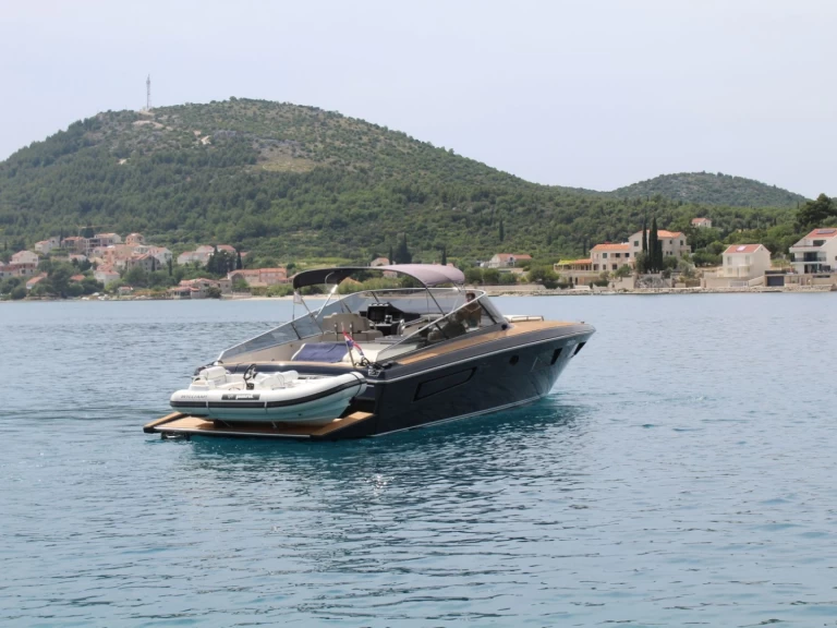 Alquiler de Lancha, con o sin patrón Itama Dubrovnik