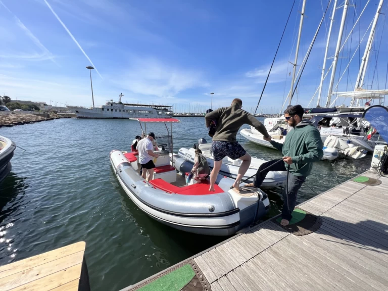Lomac Lomac 800 IN de alquiler a Cagliari