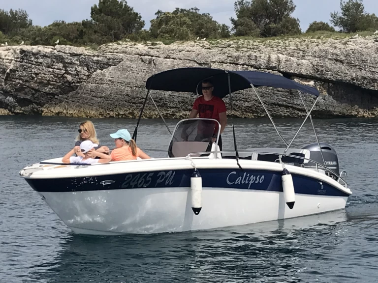 Alquiler de Orizzonti Calipso en Pula